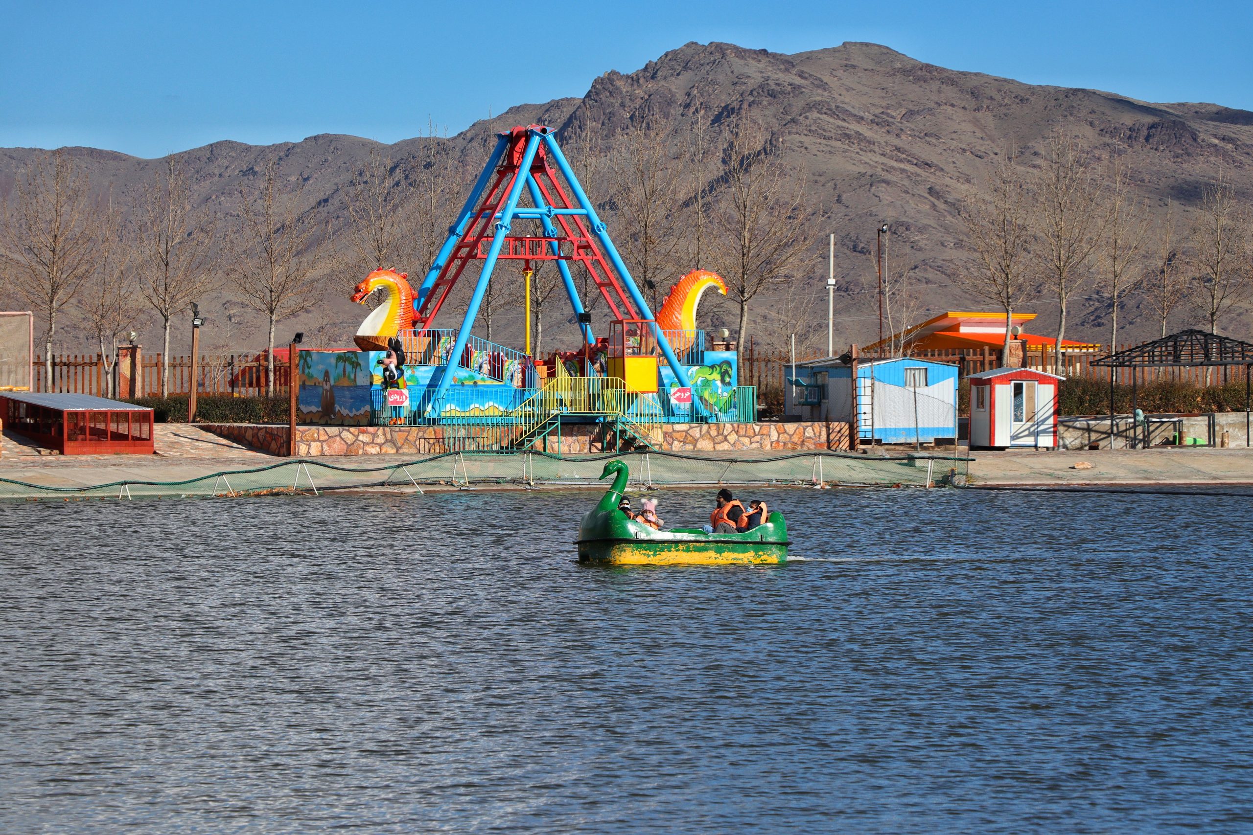 قایق سواری قایق سواری